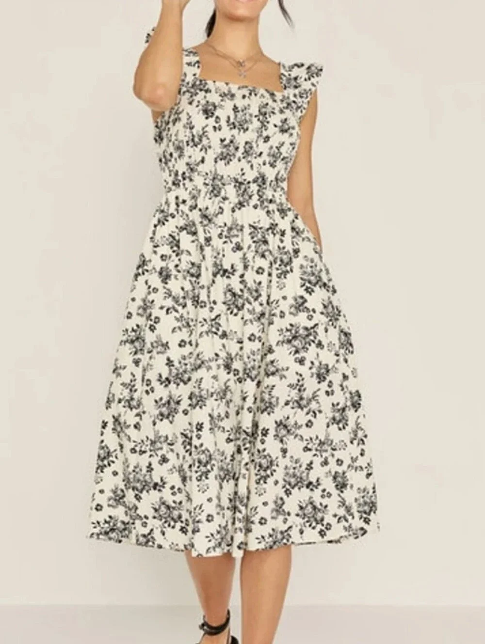 Francesca's cream black floral ruffle sleeve midi pockets cottage garden dress L